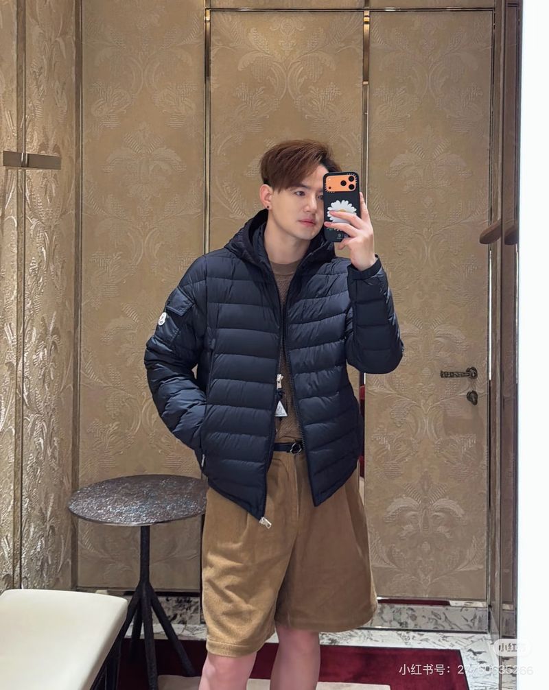 몽클레르 후드 경량 패딩 재킷 - 몽클 패딩 미러급 참고 이미지
