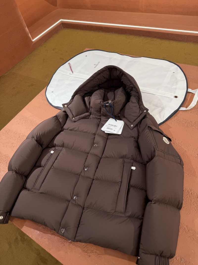 몽클레르 후드 쇼트 패딩 재킷 - 몽클 패딩 미러급 참고 이미지
